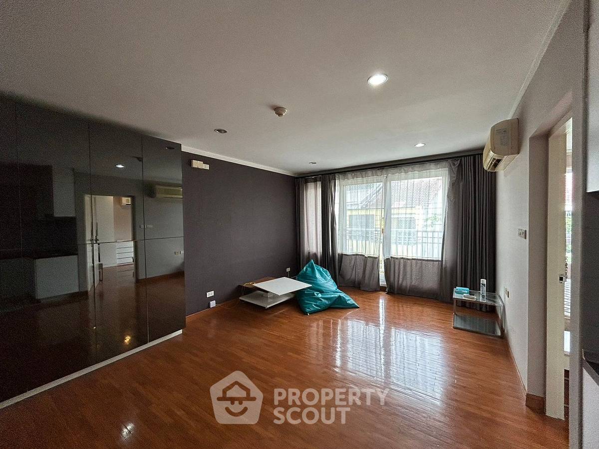 รูป คอนโด 1 ห้องนอน Baan Siri Sathorn Condominium ใกล้ MRT คลองเตย (ID 508278) - รูปที่ 9/10