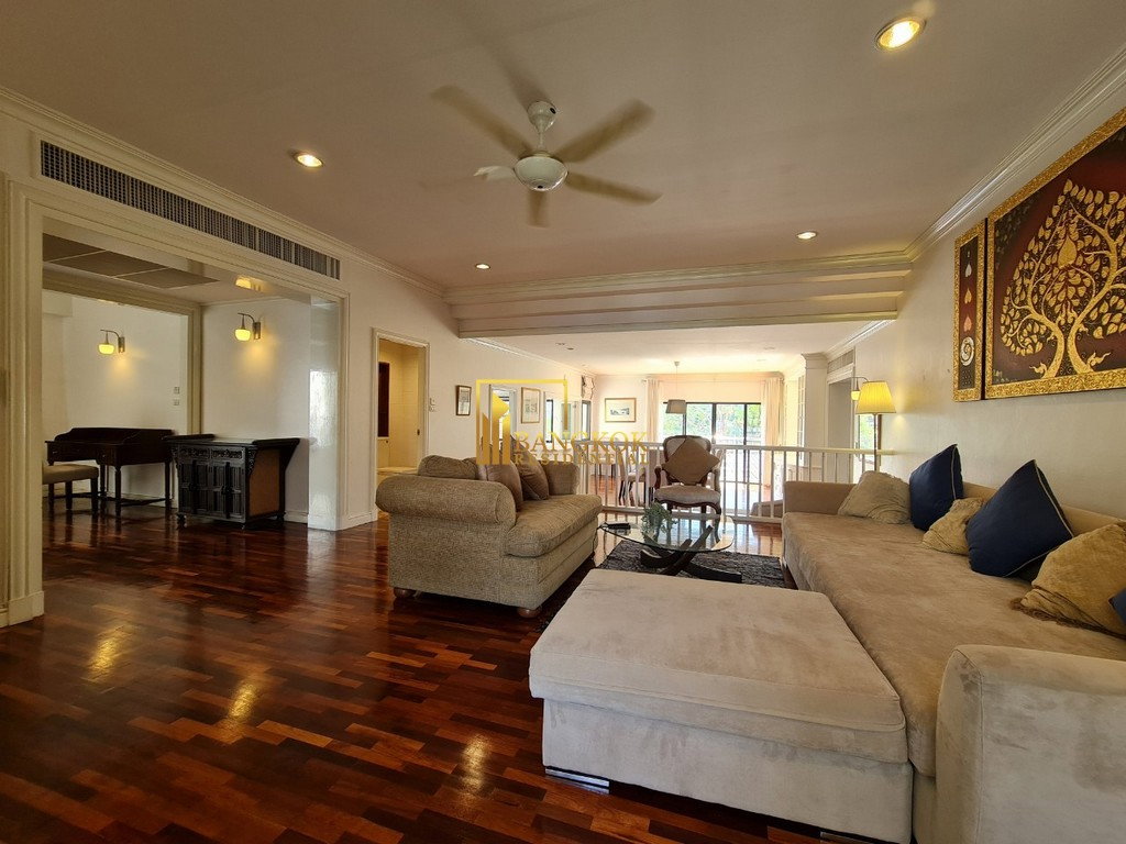 รูป Elegant 3 Bedroom Apartment in Sathorn - BR0110AP - รูปที่ 3/31