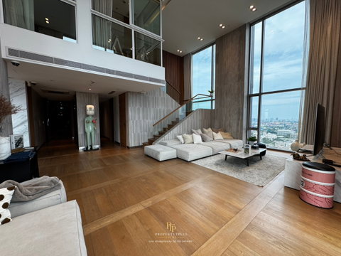 Ashton Morph 38 ขายพร้อมเฟอร์ DUPLEX PENTHOUSE 420 ตร.ม.