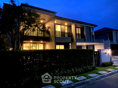 บ้านเดี่ยวให้เช่า : บ้าน 4 ห้องนอน 273 ตร.ม. ให้เช่า Setthasiri-Krungthep Kreetha 2 (ID 1111718)