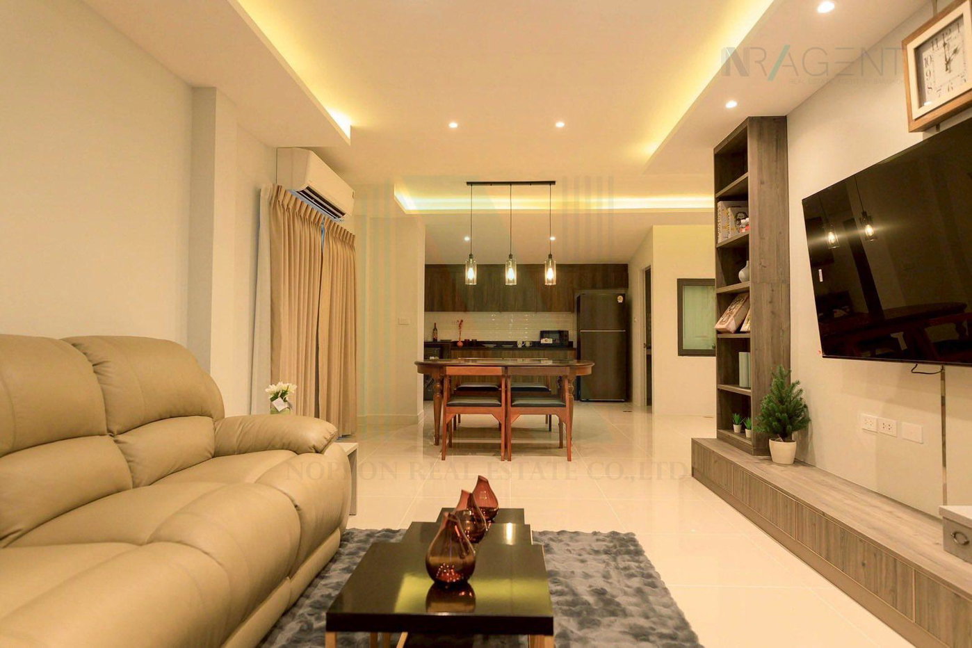 รูป ขายทาวน์เฮาส์ โครงการ พลีโน่ สุขุมวิท - บางนา 4 2 ชั้น 4 ห้องนอน 3 ห้องน้ำ - รูปที่ 3/8