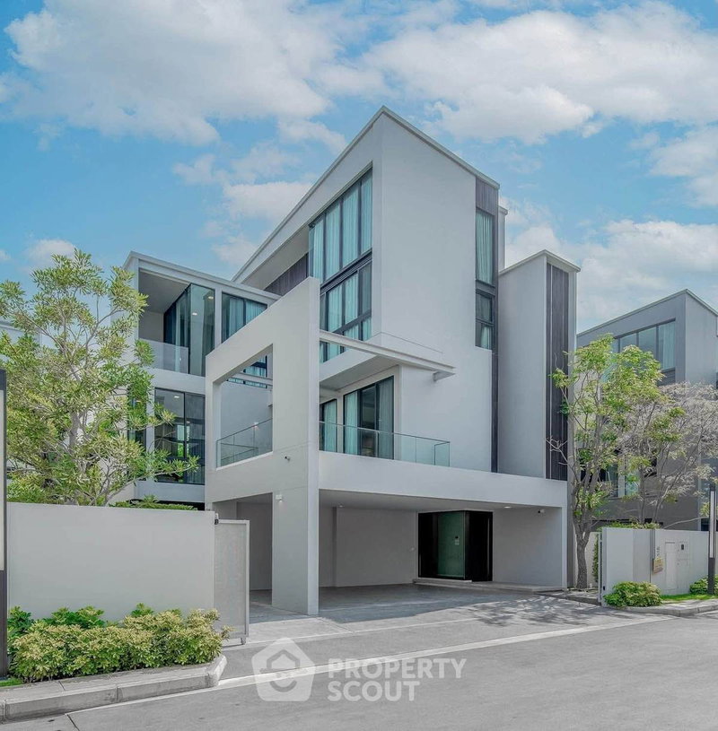Houses for rent : 4-BR 426 Sqm House At Vive Krungthep Kreetha For Rent (ID 3155923)