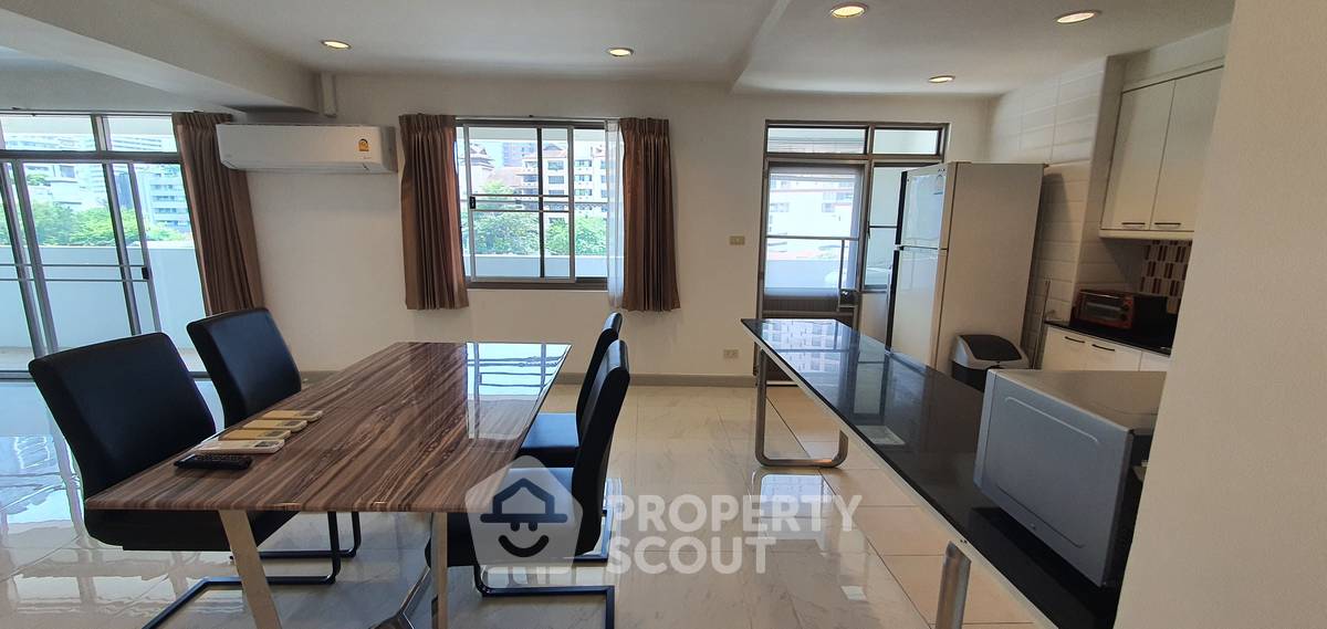 picture 3-BR 140 Sqm At Royal Castle Sukhumvit Near BTS Phrom Phong (ID 886656) - 5/19
