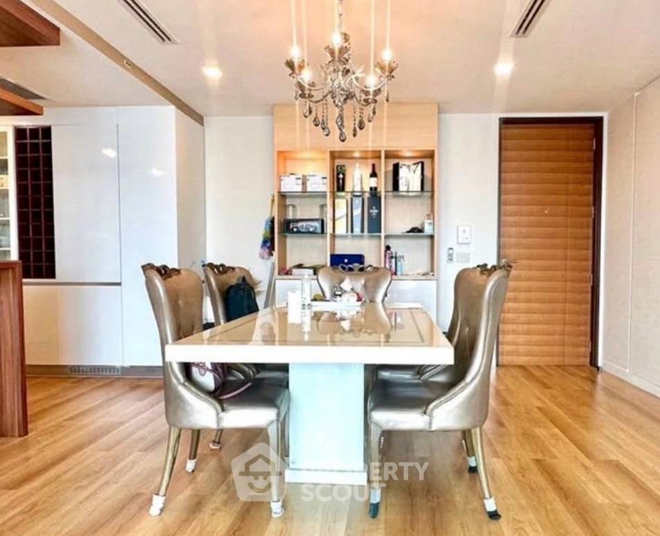 รูป คุ้มค่า 3 ห้องนอน ชั้น 41 The River Condominium ใกล้ BTS สะพานตากสิน (ID 3159713) - รูปที่ 10/12