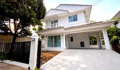 Houses for rent Samut Prakarn : For Rent: 2-story detached house, corner unit, renovated, Chaiyapruek Bangna 2 project, 75 sq.wah, 3 bedrooms, 2 bathrooms, 17,800 THB/month