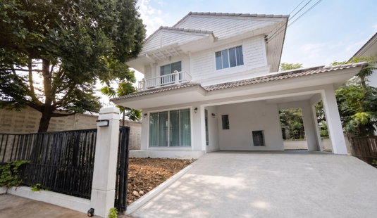 รูปภาพ For Rent: 2-story detached house, corner unit, renovated, Chaiyapruek Bangna 2 project, 75 sq.wah, 3 bedrooms, 2 bathrooms, 17,800 THB/month