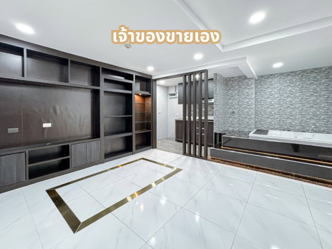 🏡 เดอะคริส 3 รัชดา 17 🚆 ใช้ชีวิตใจกลางรัชดา 500 เมตรถึง MRT 💰 เพียง 2.39 ล้านบาท