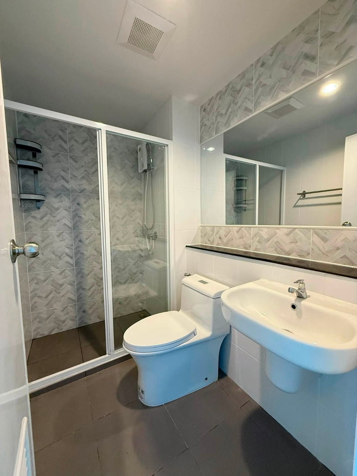 รูป ให้เช่าคอนโด รีเจ้นท์ โฮม บางนา ใกล้BTSบางนา เพียง350ม.ห้องสวยราคาถูก! - รูปที่ 5/5