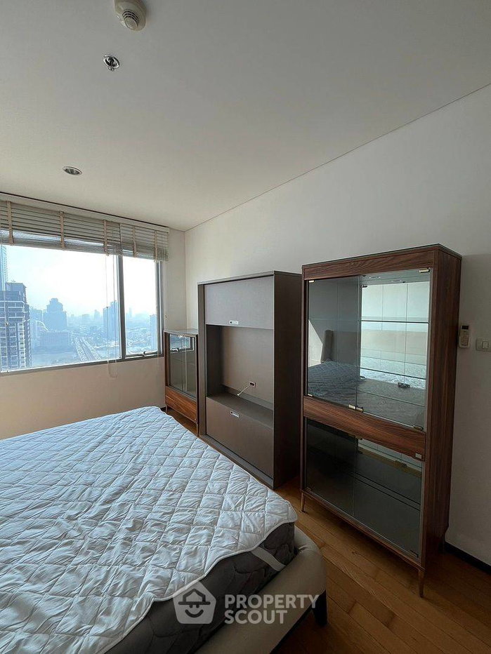 รูป 1 ห้องนอน ชั้น 37 Villa Sathorn ห่าง BTS กรุงธนบุรี 100 ม. (ID 890121) - รูปที่ 10/14