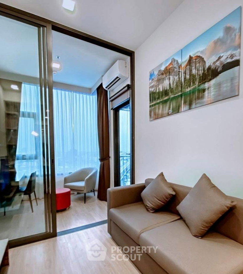 picture 1-BR Centric Ratchayothin 200 Metres To BTS Ratchayothin (ID 3158306) - 1/5