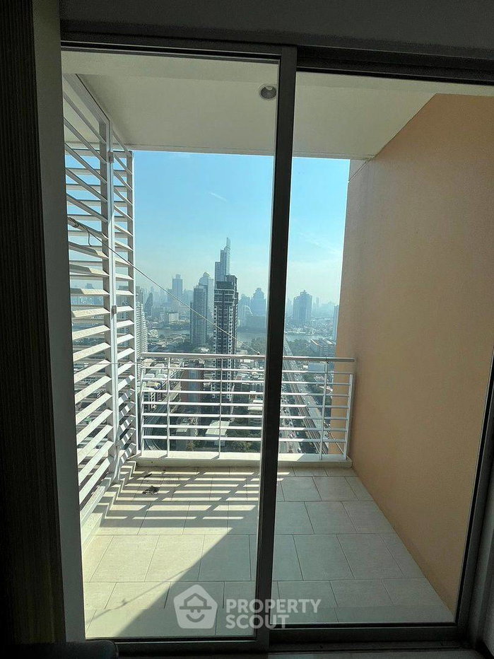 รูป 1 ห้องนอน ชั้น 37 Villa Sathorn ห่าง BTS กรุงธนบุรี 100 ม. (ID 890121) - รูปที่ 9/14
