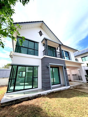 Houses for sale : P0827/[Selling at a loss!] Modi Villa Ratchaphruek Cut-Off