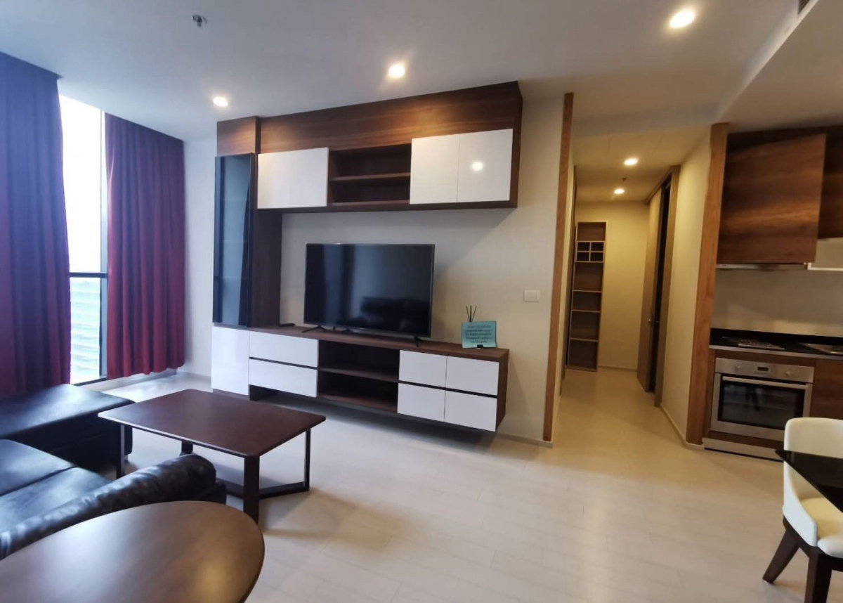 picture Noble                          Ploenchit  - 2/15