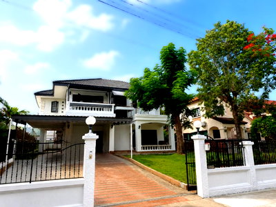 บ้านเดี่ยวให้เช่า : ให้เช่าบ้านเดี่ยว โครงการลดาวัลย์ ศรีนครินทร์ ศรีด่าน GH609