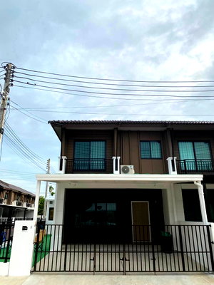 Townhouses for rent Chiang Mai : Pruksa Ville 120 – Chiang Mai Airport, Mae Hia, Corner 2-Storey Townhome, Fully Furnished, Ready to Move In.