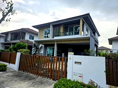 บ้านเดี่ยว โลตัส ลาดกระบัง : บ้านเดี่ยวขาย | หมู่บ้านพฤกษ์ลดา สุวรรณภูมิ  💰 ราคาขายเพียง 6,600,000 บาท