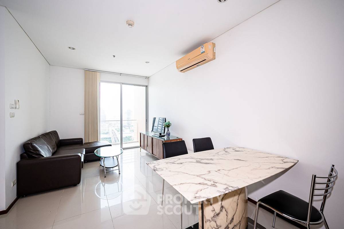 รูป 1 ห้องนอน ชั้น 37 Villa Sathorn ห่าง BTS กรุงธนบุรี 100 ม. (ID 890121) - รูปที่ 6/14