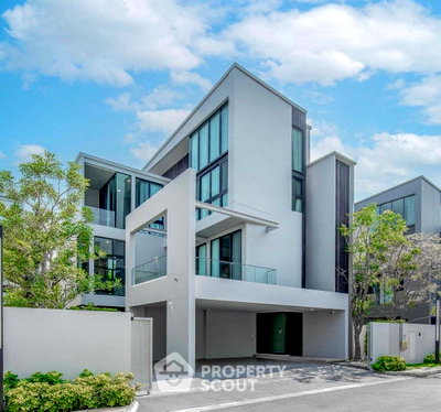 บ้านเดี่ยวให้เช่า : บ้านกว้างขวาง 4 ห้องนอน ขนาด 421 ตร.ม. Vive Krungthep Kreetha (ID 3156318)