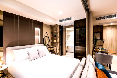 คอนโดให้เช่า : 🏷 P-1739 | FYNN Sukhumvit 31 : ฟินน์ สุขุมวิท 31 คอนโดหรู Low-Rise วิวสระ ใกล้ MRT สุขุมวิท 27,000 บ. | Line ID: @easycondoplus | 099-229-6397