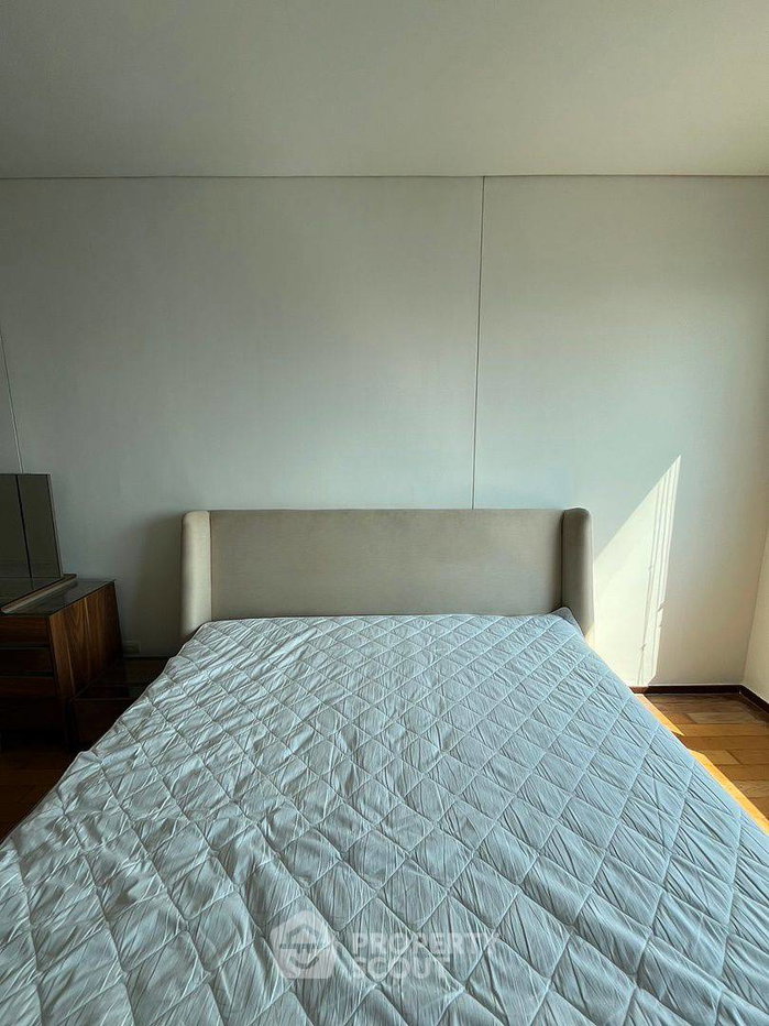 รูป 1 ห้องนอน ชั้น 37 Villa Sathorn ห่าง BTS กรุงธนบุรี 100 ม. (ID 890121) - รูปที่ 13/14