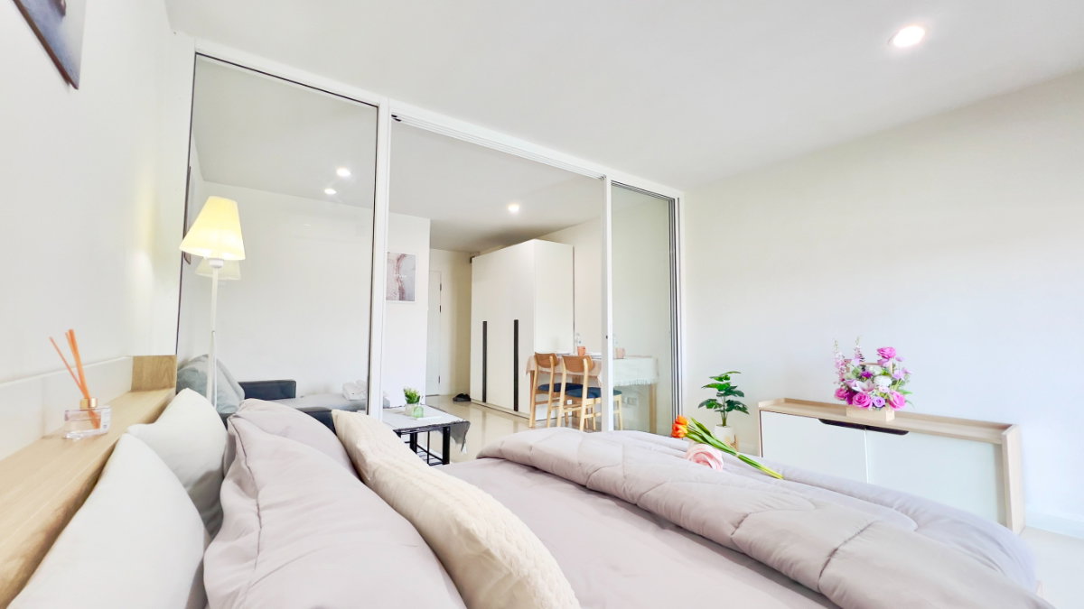 รูป ขายคอนโด Regent Home 2 ซ.พหลโยธิน 67/1 รีโนเวทใหม่ พร้อมเข้าอยู่ ใกล้ BTS สายหยุด ราคาเพียง 1,249,900 บาท - รูปที่ 5/16