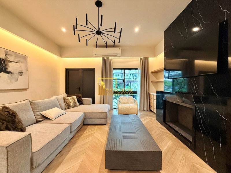 ทาวน์โฮมให้เช่า : Regent 71 Place | Stunning 5 Bed Townhouse in Phra Khanong - BR49093TH