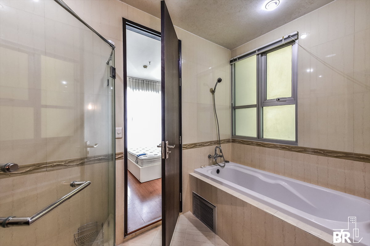 รูป Fully Built-in Spacious Unit,The Address Siam near BTS Ratchathewi - รูปที่ 9/10