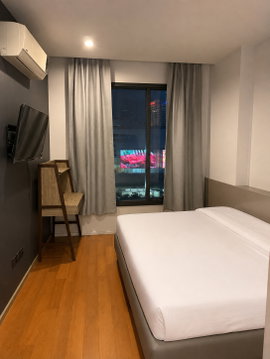 ห้องสวย ราคาพิเศษ ให้เช่า M ลาดพร้าว เฟอร์นิเจอร์และเครื่องใช้ไฟฟเาครบ พร้อมเข้าอยู่