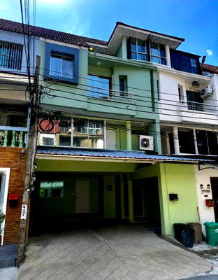 โฮมออฟฟิศให้เช่า : ให้เช่าโฮมออฟฟิศ 4ชั้น ซ.ลาดพร้าว80 ทำเลดี รัชดา เหม่งจ๋าย ทาวน์อินทาว