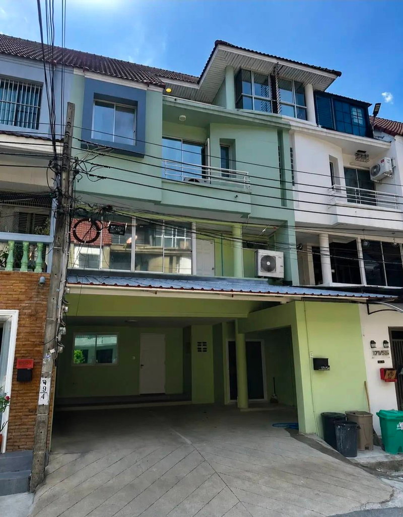 Home office for rent : For Rent Town Home at Ladprao80 Near Ratchada, Meng Jai ,Town in Town