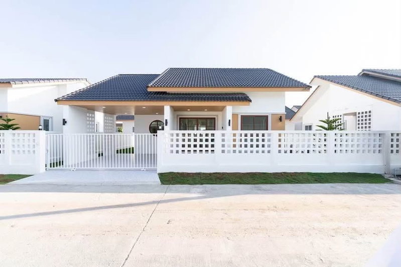 บ้านเดี่ยวให้เช่า : ให้เช่าบ้านใหม่แกะกล่อง ท่ารั้ว 16,000 ฿