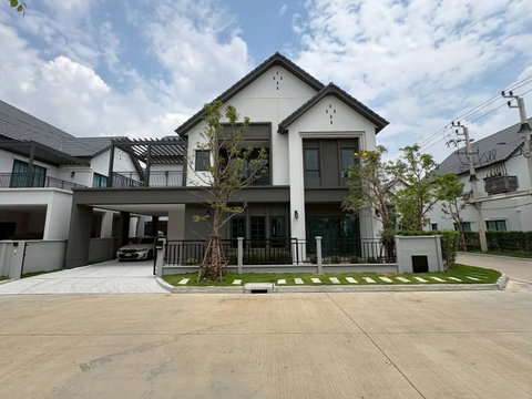 เช่า | CENTRO Bangna ✨ บ้านเดี่ยวหลังมุม โซน Private ใกล้ Mega Bangna
