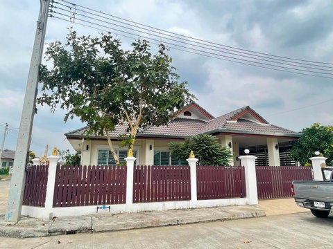 House for Sale - Somwang Sankampaeng Project, Free Transfer, 2.3M THB Call 063-664-9056