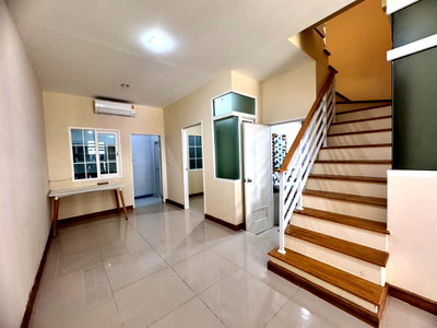 Shophouses for sale Nawamin 42 : Townhome for sale, Golden Town 3 Ladprao – Kaset Nawamin, near The Mall Bangkapi (N.1877)