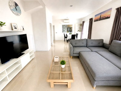 Twin houses for rent Kasetsart University Si Racha Campus : For Rent Twin House 2 Storey The Mix Grand Nong Kham-Suan Suea