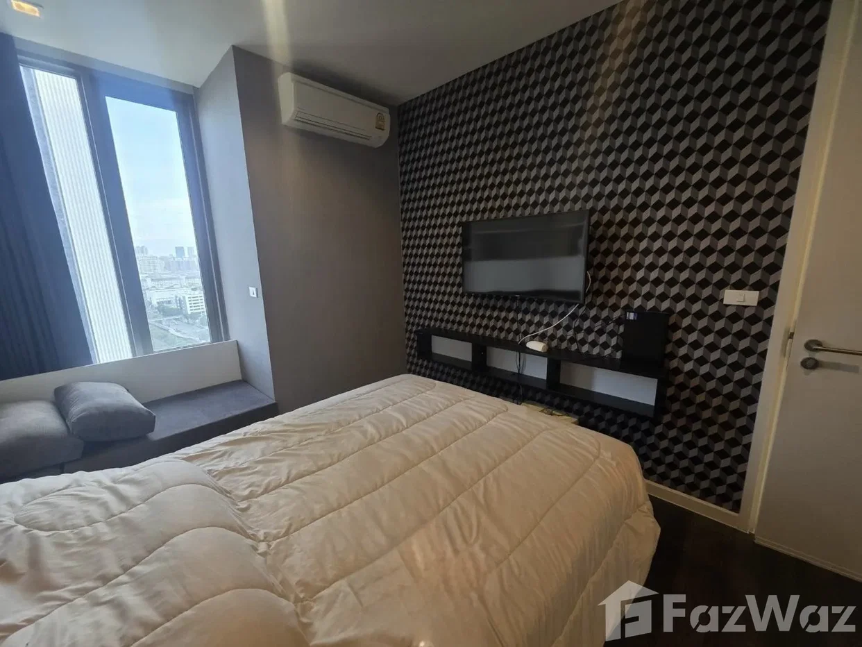 picture Highrise condominium project in Sathorn 6656805 - 7/13