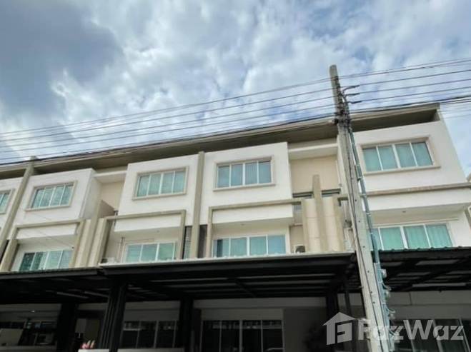 รูป ขาย ทาวน์เฮ้าส์ 3 ห้องนอน ในโครงการ ลุมพินี ทาวน์ เพลส สุขุมวิท 62 1171786 - รูปที่ 1/13
