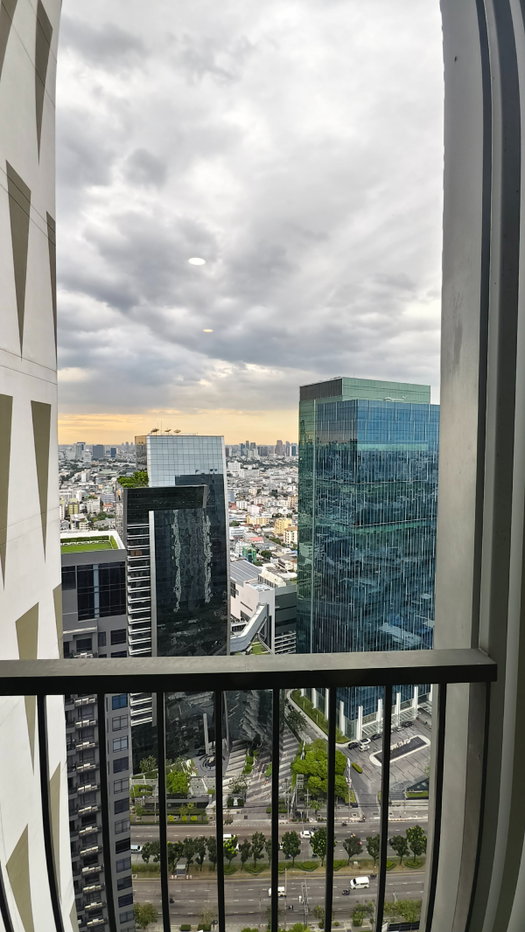 picture For Rent Noble Revolve Ratchada 2 🎉🔥🔥 1bed 27 sq.m.only 15,000 - 10/11