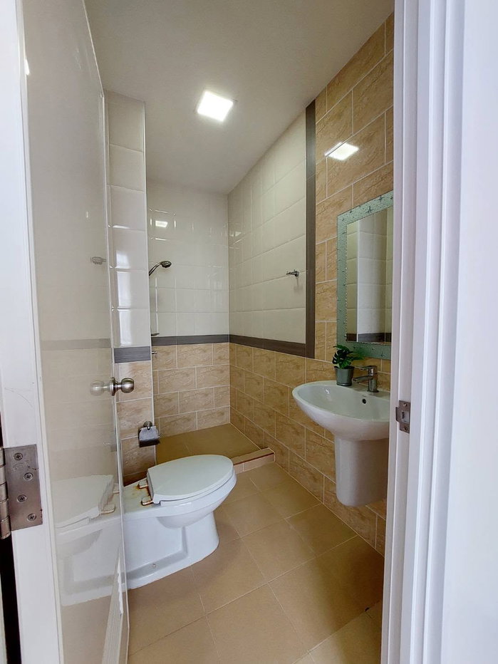 รูป ขายทาวน์โฮม  2 ชั้น หมู่บ้านโกลเด้นทาวน์ รามอินทรา – คู้บอน 27 - รูปที่ 9/21