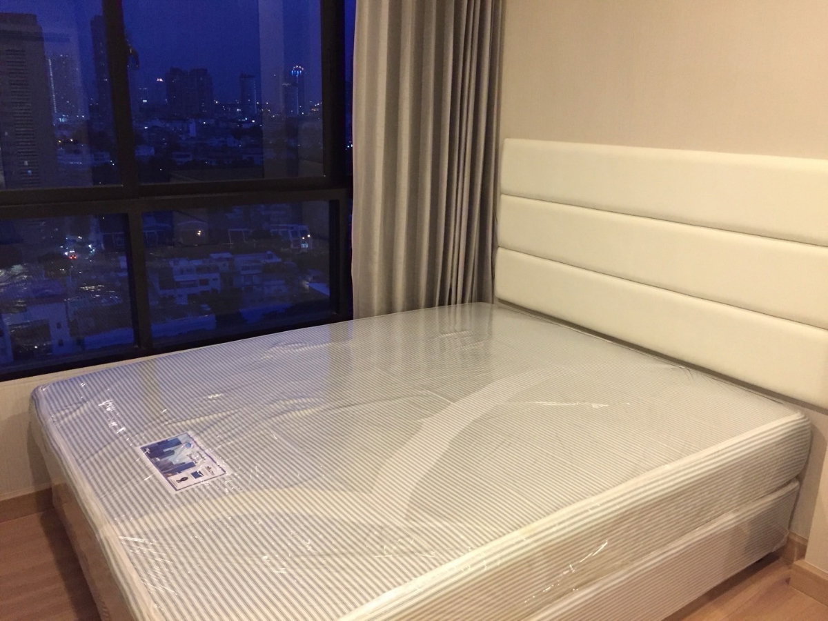 picture Condo for Rent: Urbano Absolute Sathorn-Taksin - 1/15