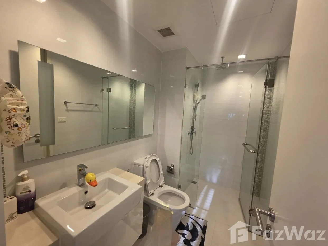 picture Highrise condominium project in Sathorn 6656805 - 9/13