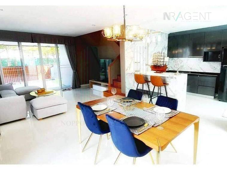 รูป 📌 ให้เช่าบ้านเดี่ยว 2 ชั้น เอคิว อาร์เบอร์ 4 ห้องนอน 4 ห้องน้ำ - รูปที่ 3/8