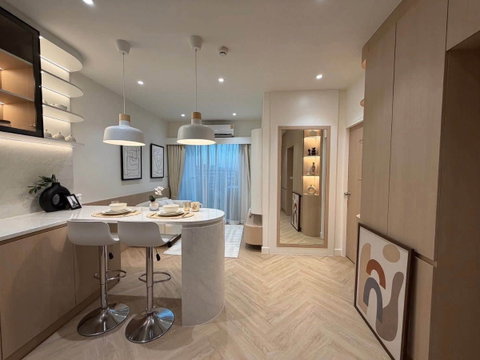 Brand new, clean, and cozy unit Oneplus klong chon 3 Great location near Suandok Hospital, CMU, Nimman
