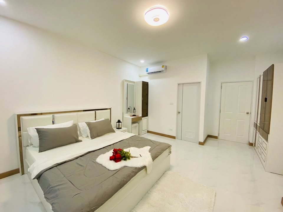 รูป บ้านเดี่ยวให้เช่า ซอยวัดทุ่งเศรษฐี ใกล้ ม.รามคำแหง 2  - รูปที่ 11/17