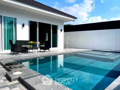 Houses for rent Chonburi : 3-BR Villa, 204 Sqm In Huai Yai, Chon Buri (ID 3163927)