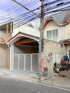 📌 ขายทาวน์เฮาส์ โครงการ บ้านร่มเงาไม้ 2 ชั้น 2 ห้องนอน 2 ห้องน้ำ