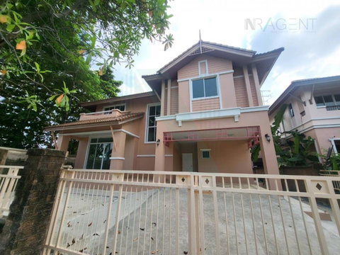 📌 ให้เช่าบ้านเดี่ยว 2 ชั้น ปริญญดา วงแหวน – สาทร 4 ห้องนอน 4 ห้องน้ำ