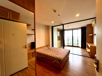 คอนโดให้เช่า : 💥💥ให้เช่า!! คอนโด The Tree Interchange 1Bed 36 ตรม.ชั้น 36 ตึก A เฟอร์ครบ ใกล้ SCG บางซื่อ สอบถาม LINE ID: @atfirm💥💥