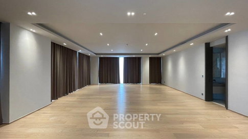 คอนโด 3 ห้องนอน 254 ตร.ม. ชั้น 24 Tonson One Residence ใกล้ BTS ชิดลม (ID 1535951)