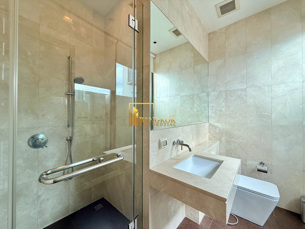 รูป Le Raffine 39 | Remarkable 2 Bedroom Condo With Private Pool - BR4700CD - รูปที่ 25/40